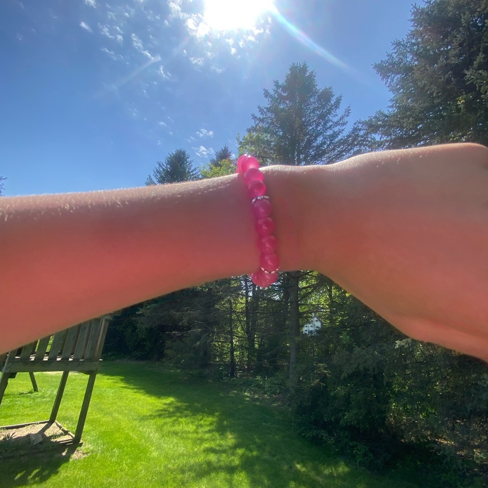 Elegant Pink Beaded Bracelet